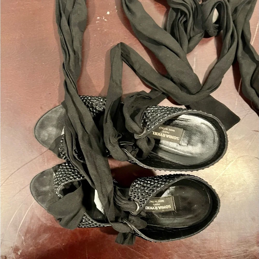 Designer Rhinestone Heels - Picture 4 of 8